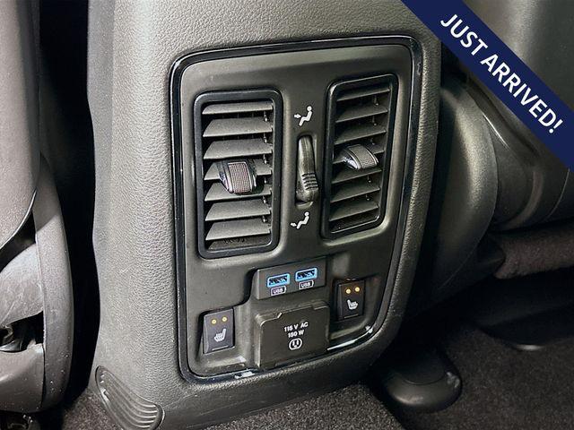 2021 Jeep Grand Cherokee Vehicle Photo in Puyallup, WA 98371