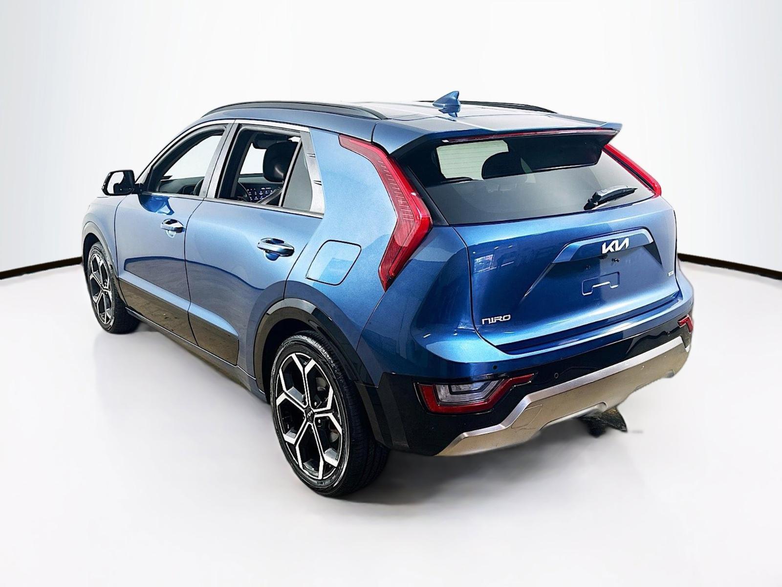 2023 Kia Niro Vehicle Photo in Langhorne, PA 19047