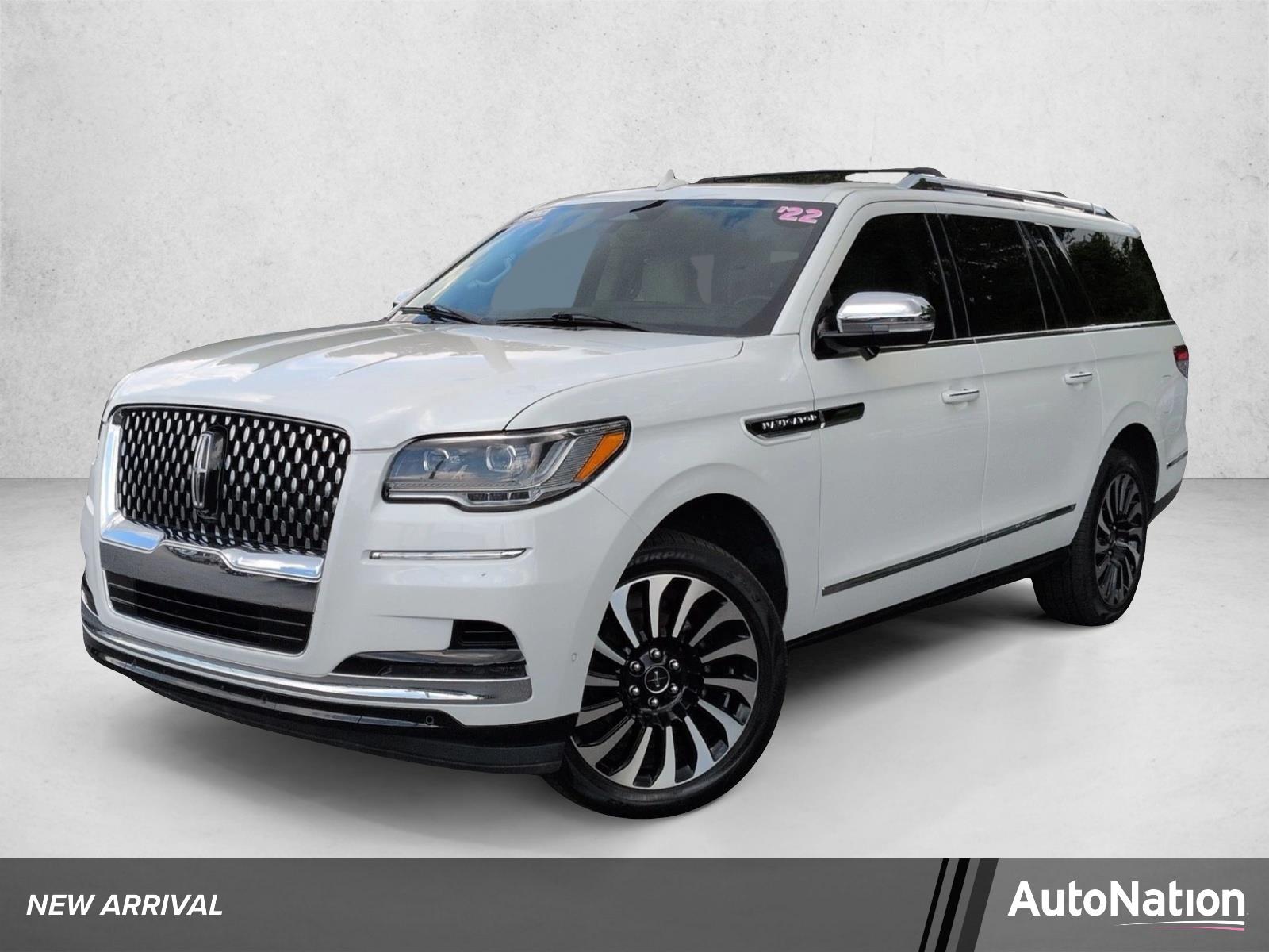 2022 Lincoln Navigator L Vehicle Photo in Panama City, FL 32401