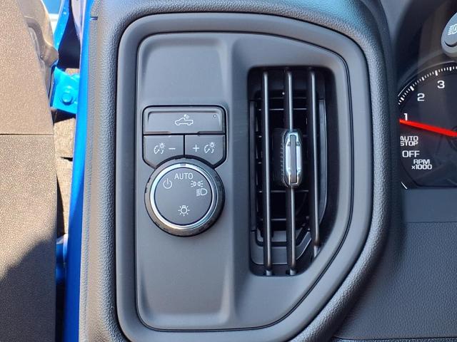 2025 Chevrolet Silverado 1500 Vehicle Photo in Denton, TX 76205