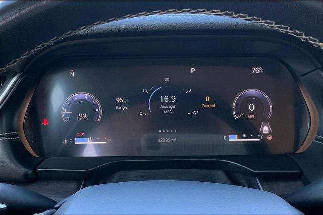 2022 Jeep Grand Cherokee Vehicle Photo in TOPEKA, KS 66609-0000