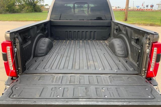 2023 Ford Super Duty F-250 SRW Vehicle Photo in TOPEKA, KS 66609-0000