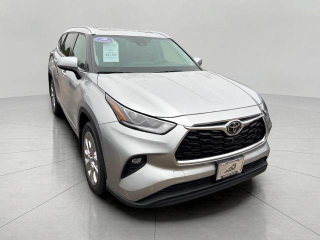 2023 Toyota Highlander Vehicle Photo in Oshkosh, WI 54901