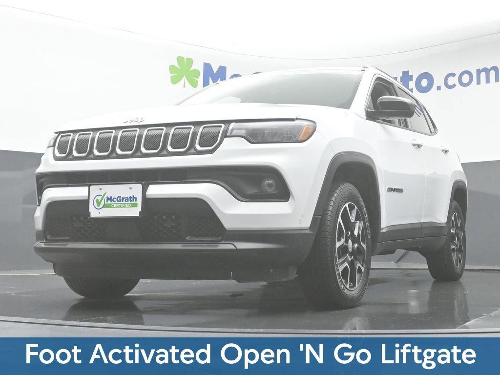 2022 Jeep Compass Vehicle Photo in Cedar Rapids, IA 52402