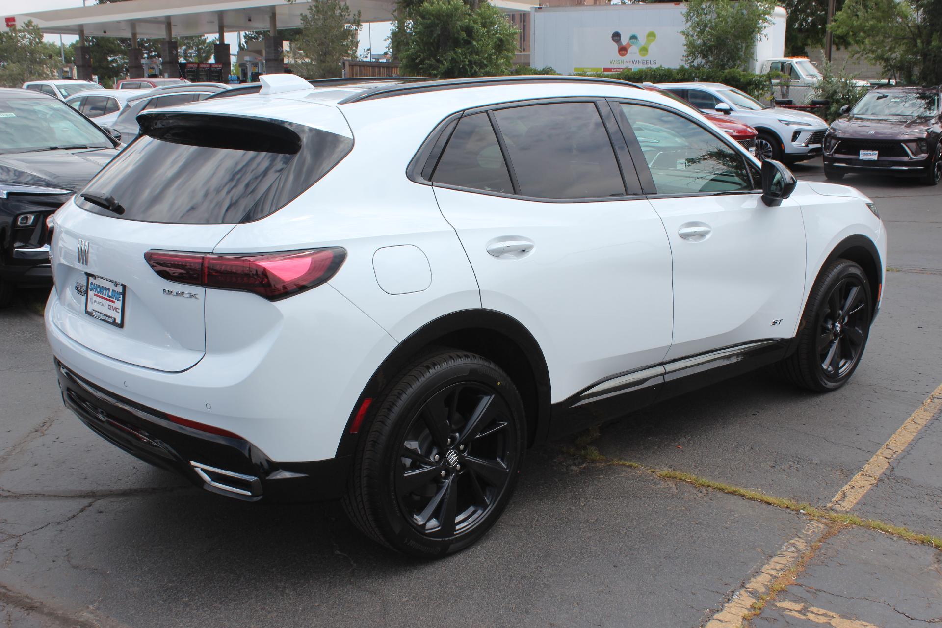 2025 Buick Envision Vehicle Photo in AURORA, CO 80012-4011