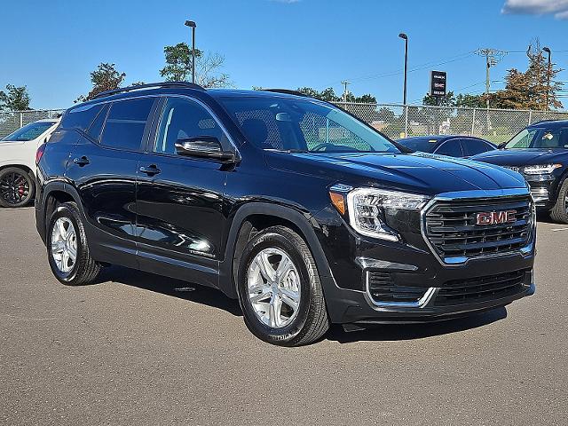 2022 GMC Terrain Vehicle Photo in TREVOSE, PA 19053-4984