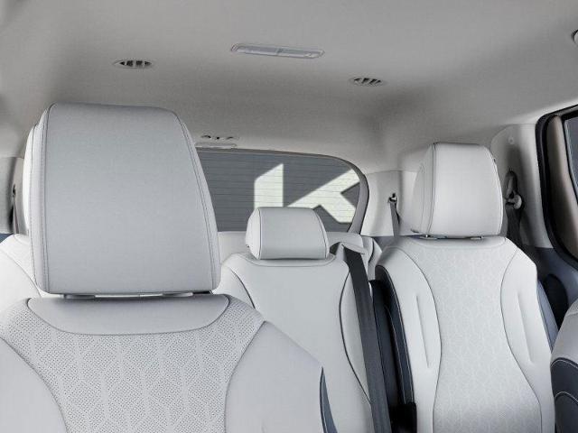 2026 Kia Carnival Hybrid Vehicle Photo in Tucson, AZ 85712