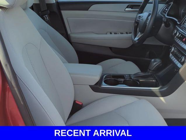 2018 Hyundai SONATA Vehicle Photo in Merrillville, IN 46410
