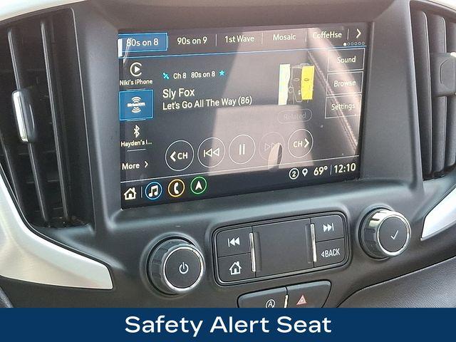 2022 GMC Terrain Vehicle Photo in DANBURY, CT 06810-5034