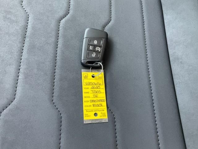 2025 Volkswagen Taos Vehicle Photo in Oshkosh, WI 54904