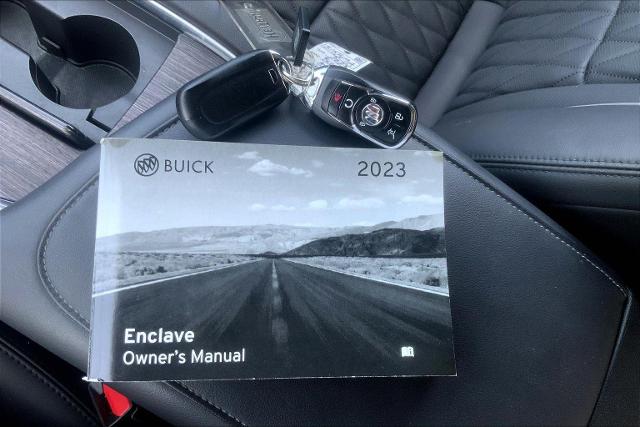 2023 Buick Enclave Vehicle Photo in KANSAS CITY, MO 64114-4545
