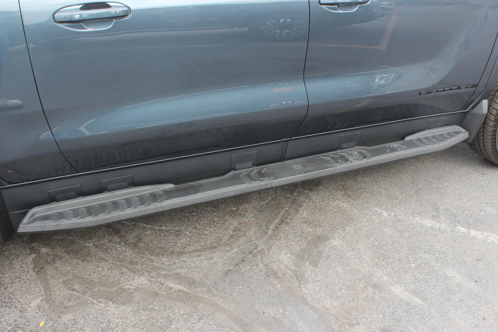 2026 GMC Sierra EV Vehicle Photo in AURORA, CO 80012-4011