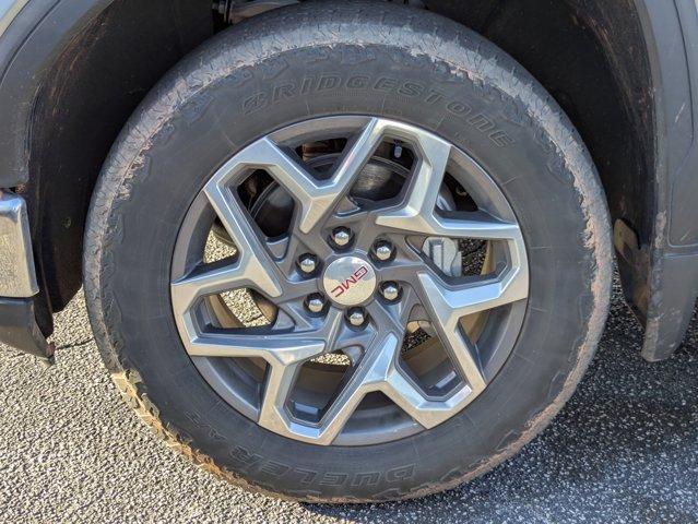 2023 GMC Sierra 1500 Vehicle Photo in BRUNSWICK, GA 31525-1881