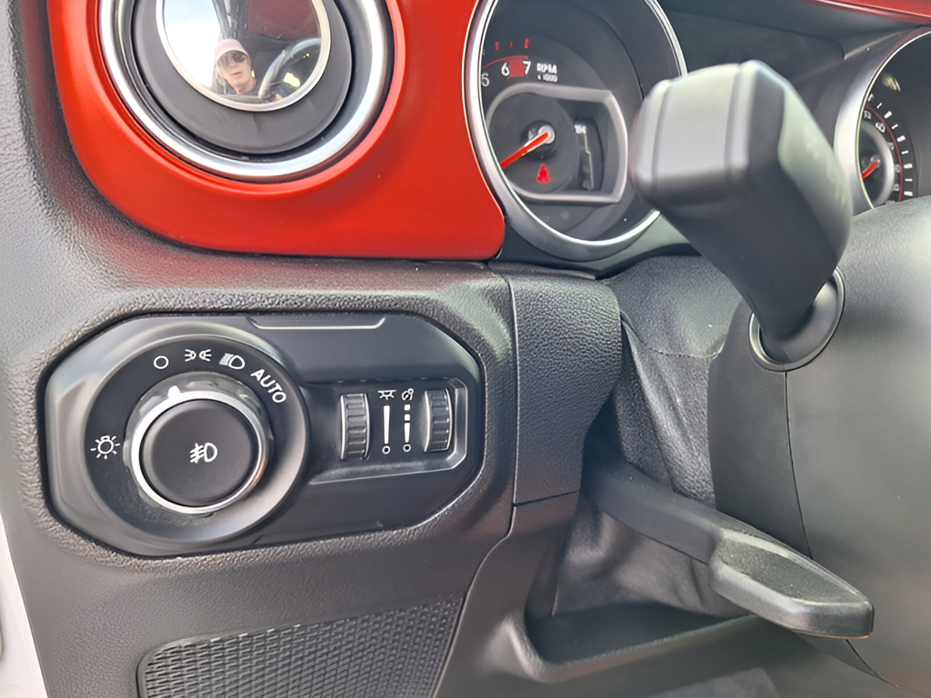 2021 Jeep Wrangler photo 20 of 32