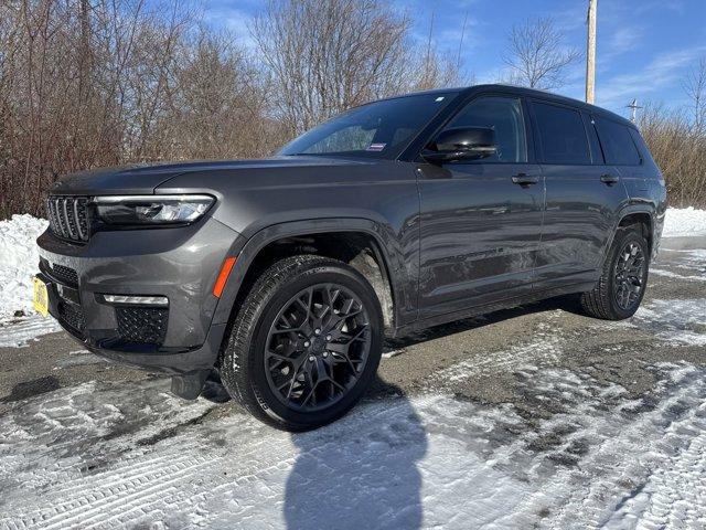 2023 Jeep Grand Cherokee L Vehicle Photo in Westbrook, ME 04092