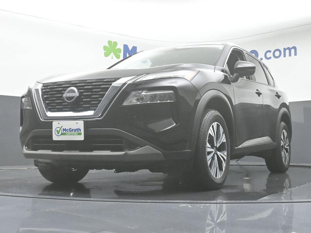 2022 Nissan Rogue Vehicle Photo in Cedar Rapids, IA 52402
