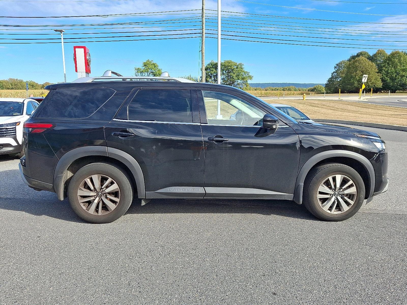 2022 Nissan Pathfinder Vehicle Photo in Mechanicsburg, PA 17050-2306