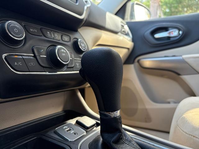 2019 Jeep Cherokee Vehicle Photo in Savannah, GA 31419