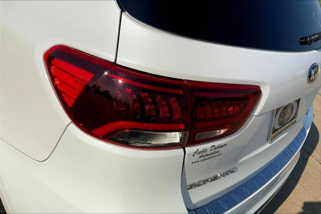 2019 Kia Sorento Vehicle Photo in TOPEKA, KS 66609-0000