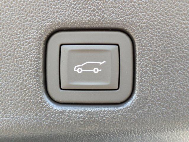 2026 Chevrolet Traverse Vehicle Photo in BRUNSWICK, GA 31525-1881