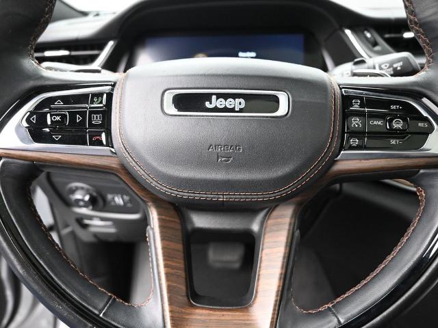 2021 Jeep Grand Cherokee L Vehicle Photo in Cedar Rapids, IA 52402