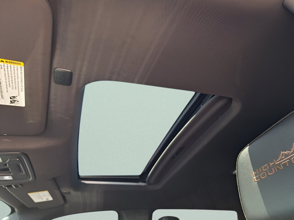 2024 Chevrolet Silverado 2500 HD High Country - 11