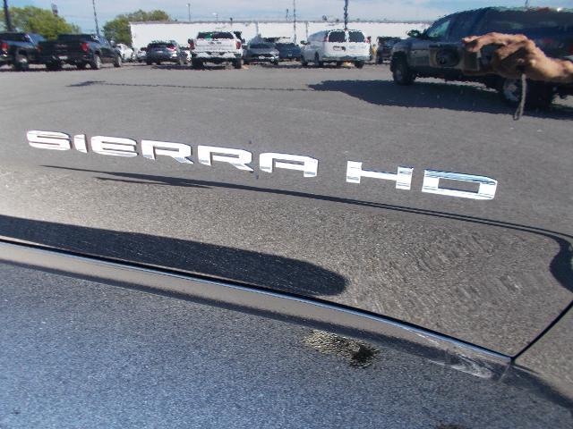 2025 GMC Sierra 2500 HD Vehicle Photo in LOWELL, MA 01852-4336