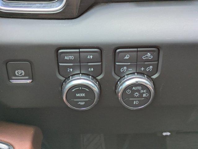 2024 GMC Sierra 2500 HD Vehicle Photo in BRUNSWICK, GA 31525-1881