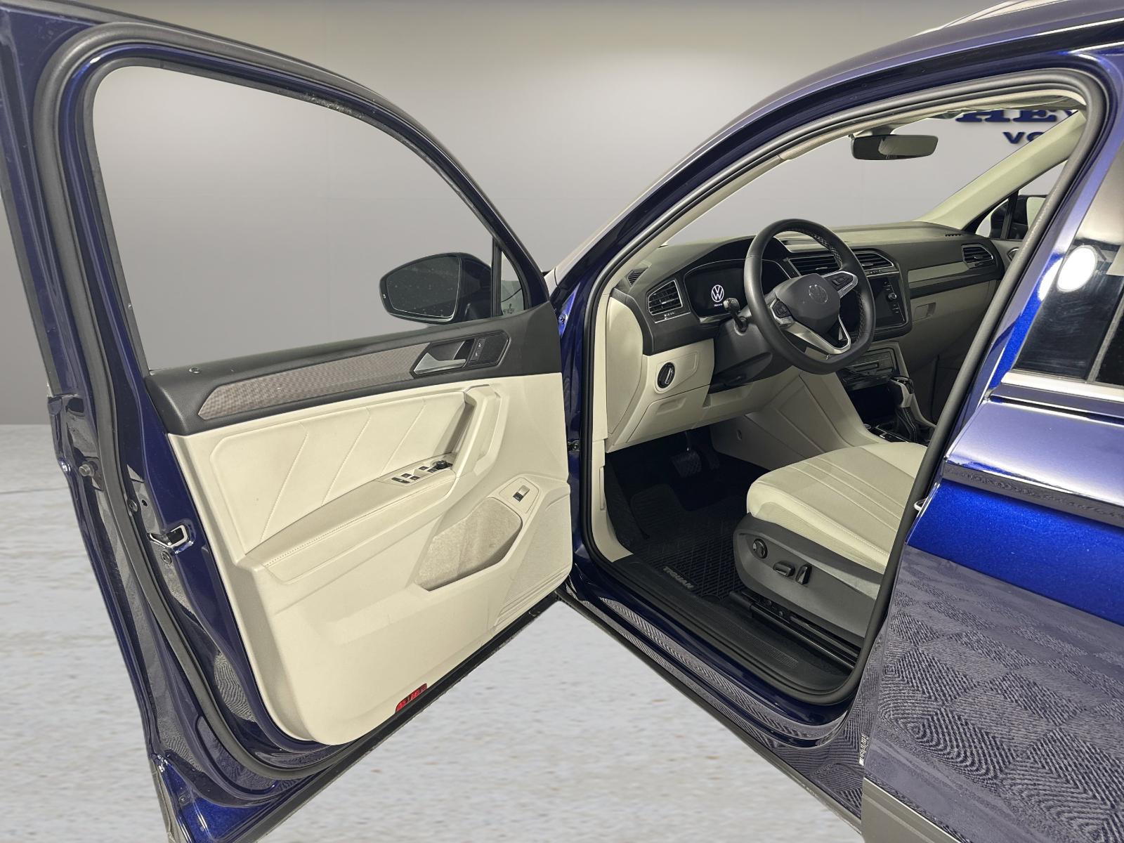 2024 Volkswagen Tiguan Vehicle Photo in Georgetown, TX 78626