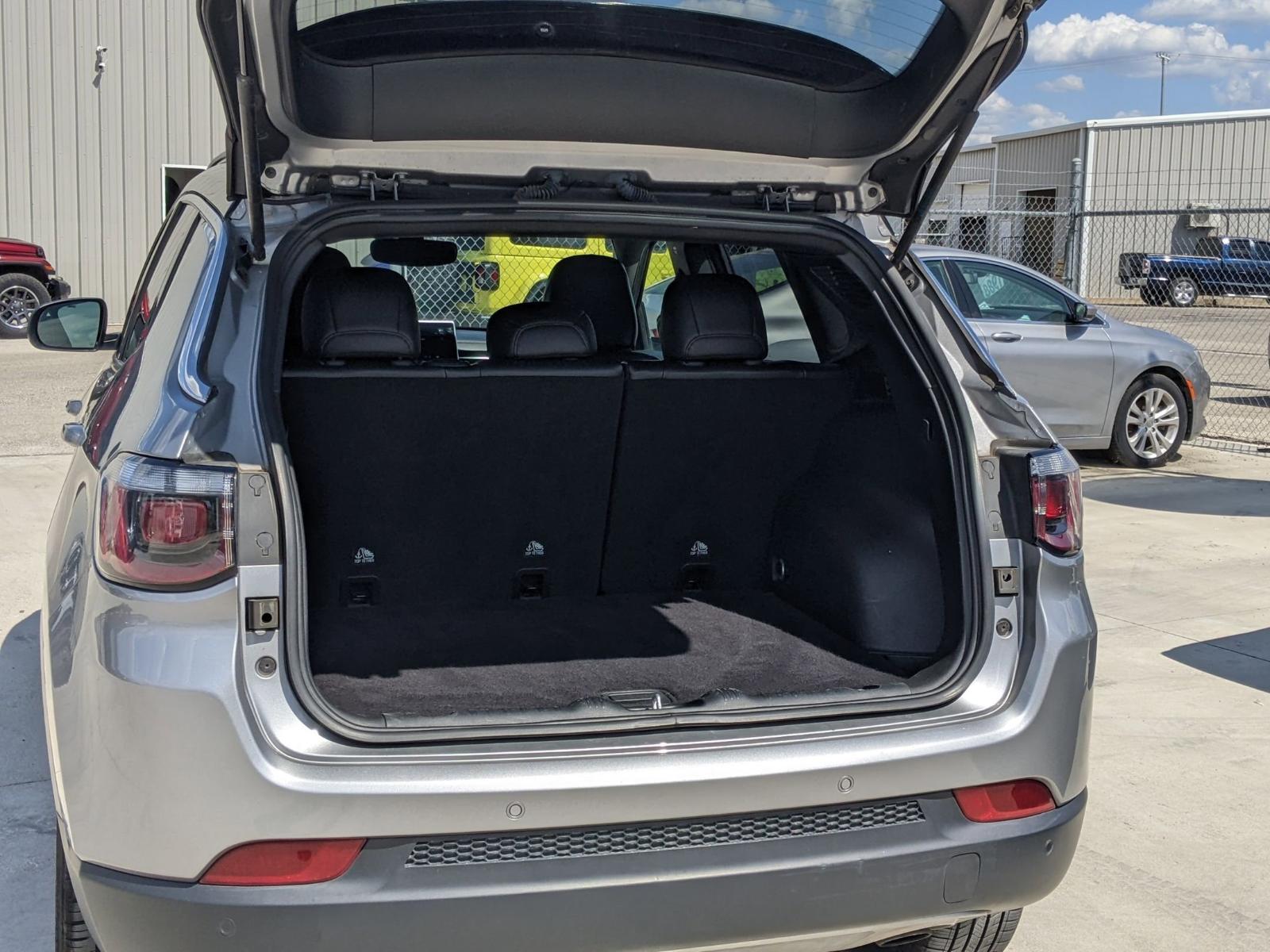 2023 Jeep Compass Vehicle Photo in Seguin, TX 78155