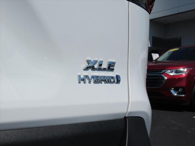 2024 Toyota RAV4 Vehicle Photo in LEESBURG, FL 34788-4022