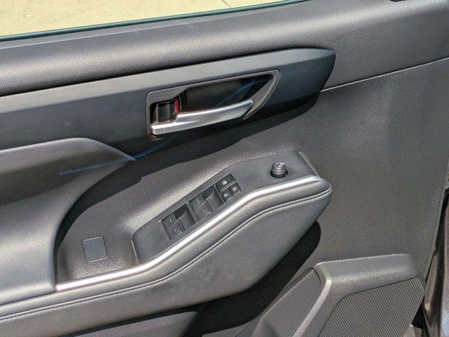 2024 Toyota Highlander Vehicle Photo in SELMA, TX 78154-1459