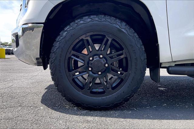 2018 Toyota Tundra 4WD Vehicle Photo in INDEPENDENCE, MO 64055-1314