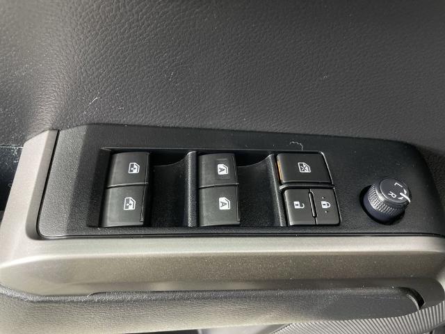 2022 Toyota Tacoma Vehicle Photo in GILBERT, AZ 85297-0402