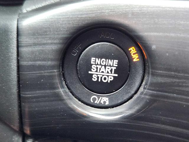 2019 Jeep Grand Cherokee Vehicle Photo in DENTON, TX 76210-9321