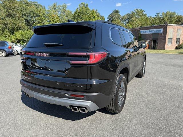 2025 GMC Acadia Vehicle Photo in LEOMINSTER, MA 01453-2952