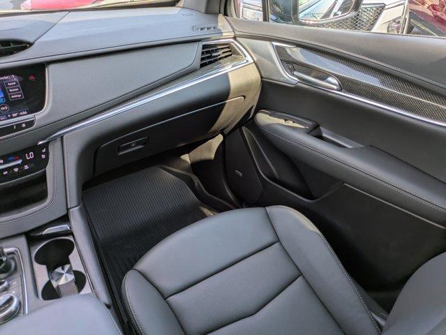 2025 Cadillac XT5 Vehicle Photo in BRUNSWICK, GA 31525-1881