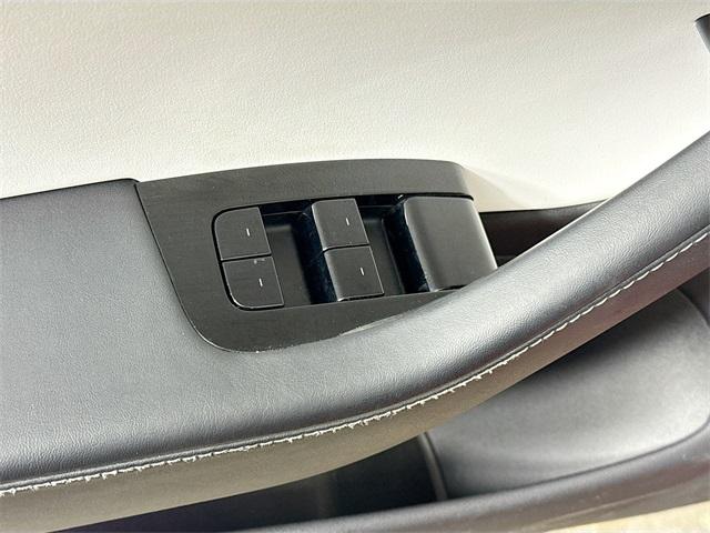 2019 Tesla Model 3 Vehicle Photo in Everett, WA 98204