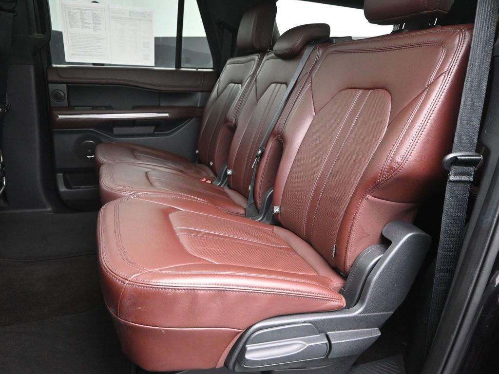 2022 Ford Expedition Max Vehicle Photo in Cedar Rapids, IA 52402