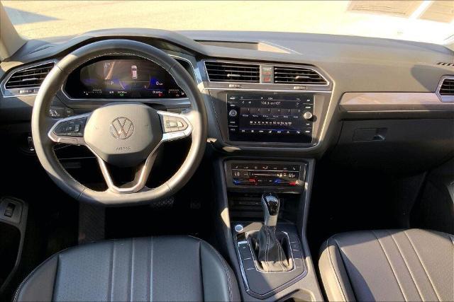 2024 Volkswagen Tiguan Vehicle Photo in Kansas City, MO 64114