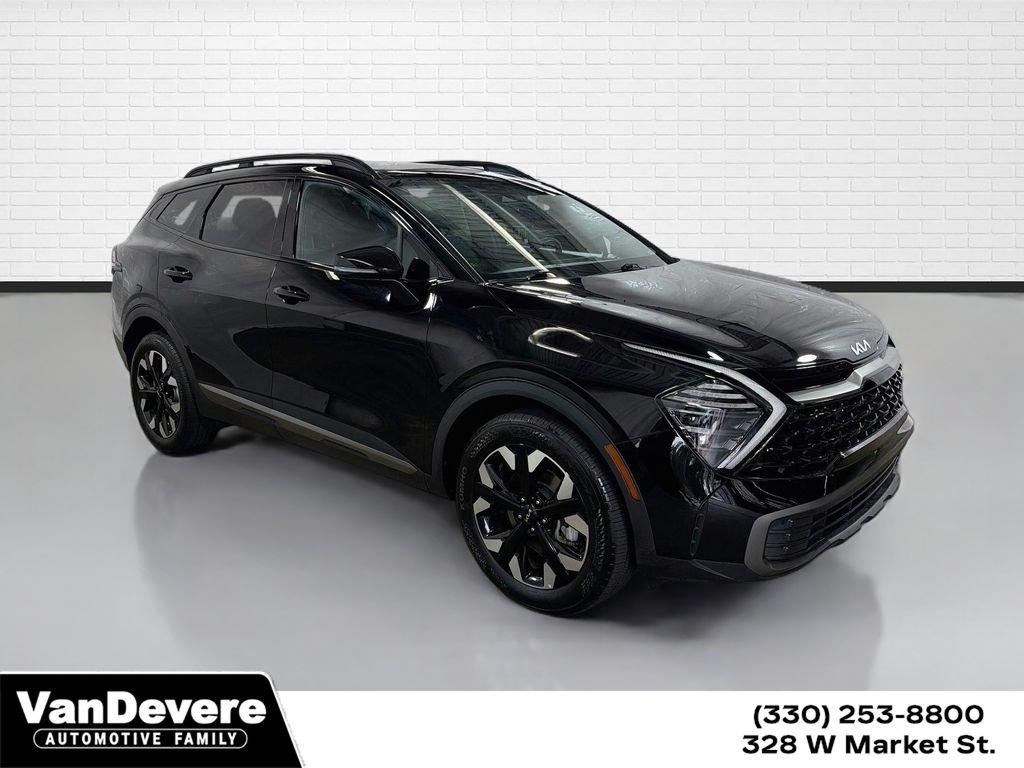 2024 Kia Sportage Vehicle Photo in AKRON, OH 44303-2185