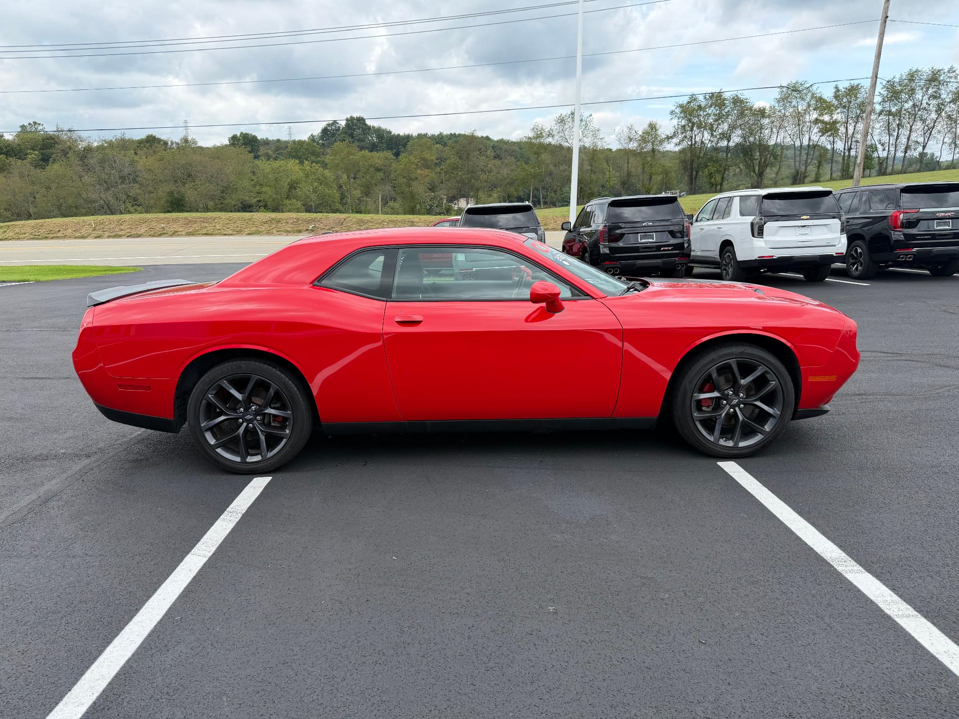 2022 Dodge Challenger photo 7 of 32