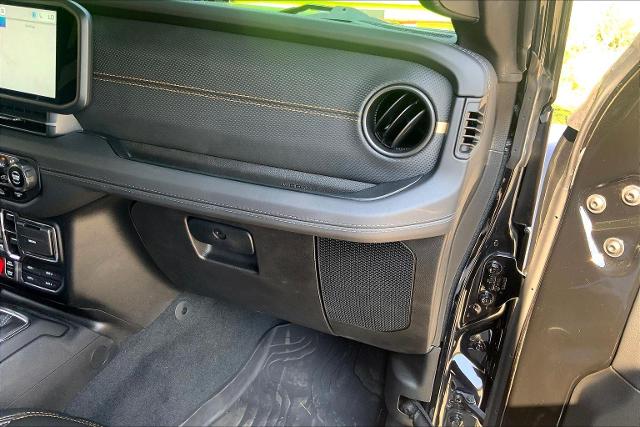 2024 Jeep Wrangler Vehicle Photo in KANSAS CITY, MO 64114-4545