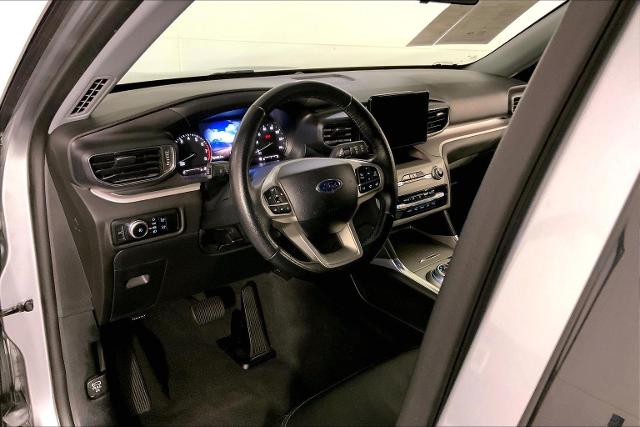 2023 Ford Explorer Vehicle Photo in KANSAS CITY, MO 64114-4502