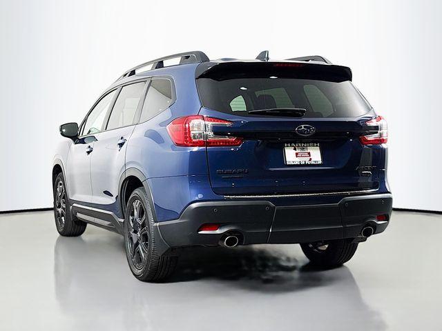 2024 Subaru Ascent Vehicle Photo in Puyallup, WA 98371