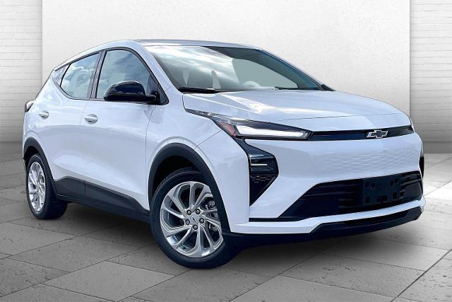 2027 Chevrolet Bolt Vehicle Photo in INDEPENDENCE, MO 64055-1314