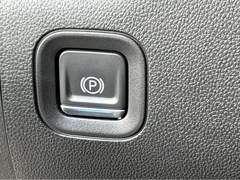 2024 Chevrolet Silverado 1500 Vehicle Photo in POOLER, GA 31322-3252