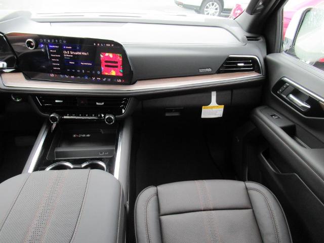 2025 Chevrolet Suburban Vehicle Photo in LEESBURG, FL 34788-4022