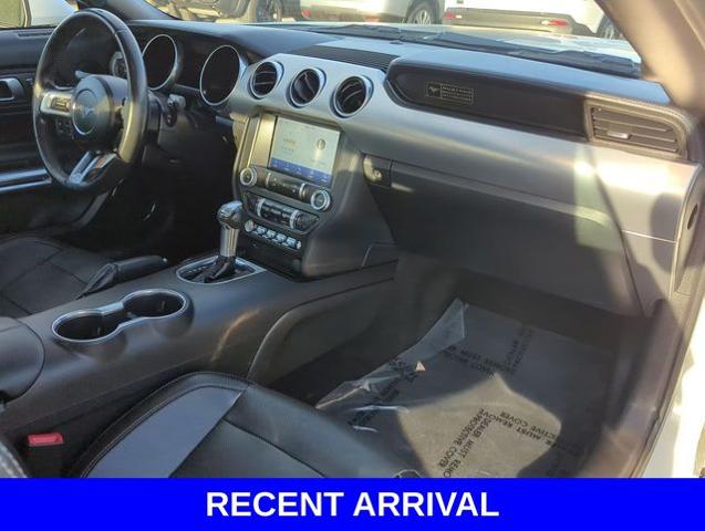 2020 Ford Mustang Vehicle Photo in Merrillville, IN 46410