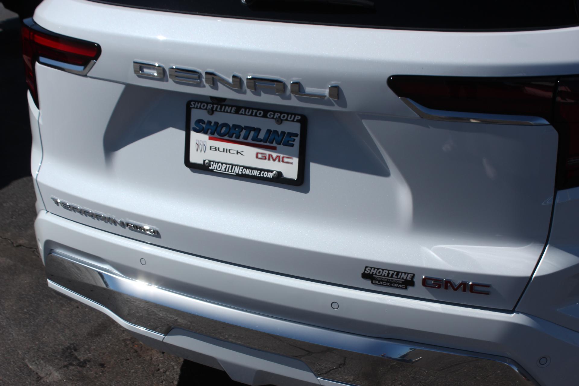 2026 GMC Terrain Vehicle Photo in AURORA, CO 80012-4011